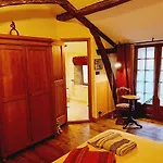 Ferme De Tayac - Charme Avec Pool 4*