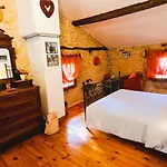 Gasthuis Ferme De Tayac - Charme Avec Pool 4*