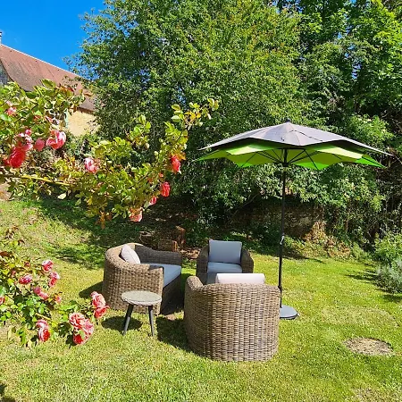 Ferme De Tayac - Charme Avec Pool 4* Les Eyzies