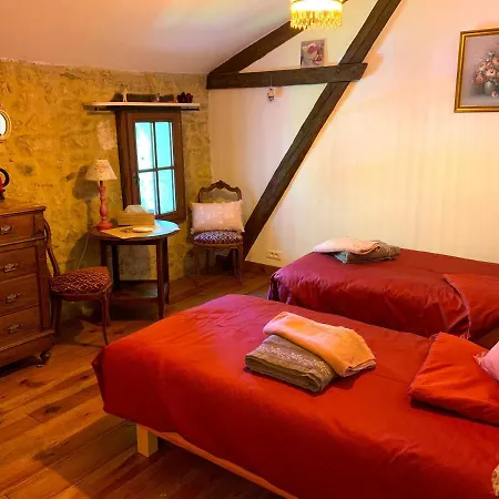 Ferme De Tayac - Charme Avec Pool Guest house Les Eyzies