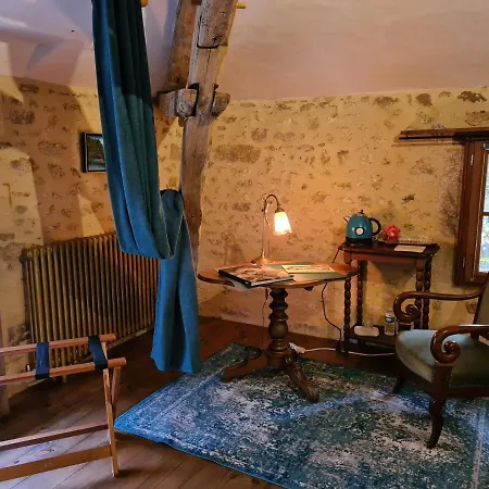 Gæstehus Ferme De Tayac - Charme Avec Pool 4*
