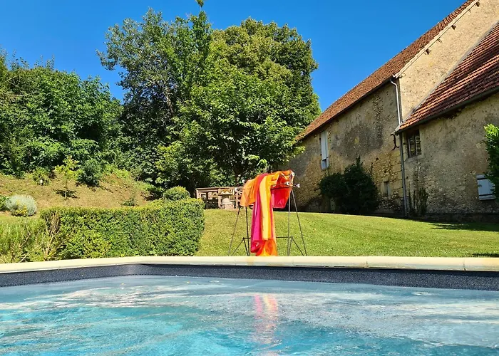 Ferme De Tayac - Charme Avec Pool 4*