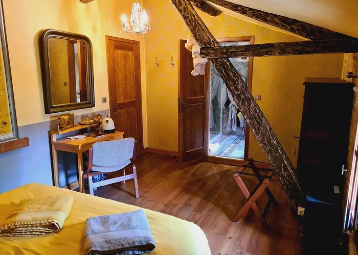 بيت ضيافة Ferme De Tayac - Charme Avec Pool Les Eyzies