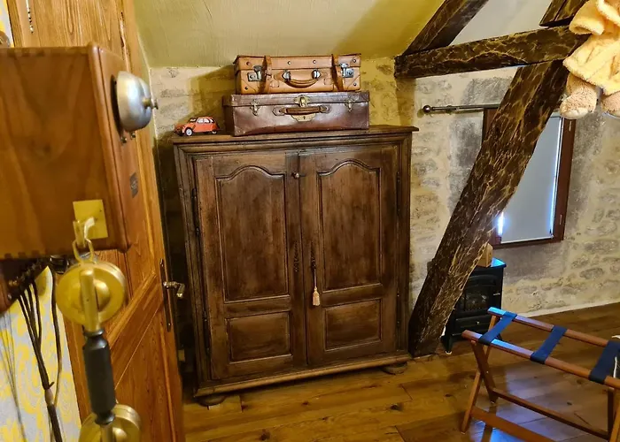 Ferme De Tayac - Charme Avec Pool 4* Les Eyzies