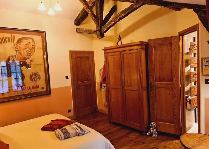 Ferme De Tayac - Charme Avec Pool 4* Les Eyzies