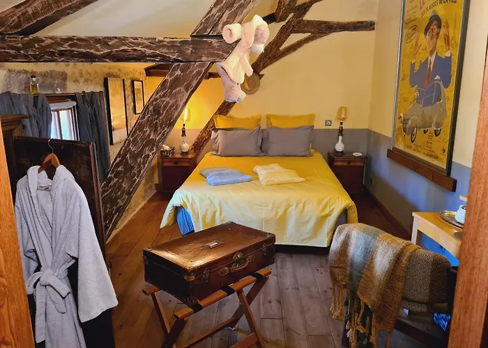 Ferme De Tayac - Charme Avec Pool 4*