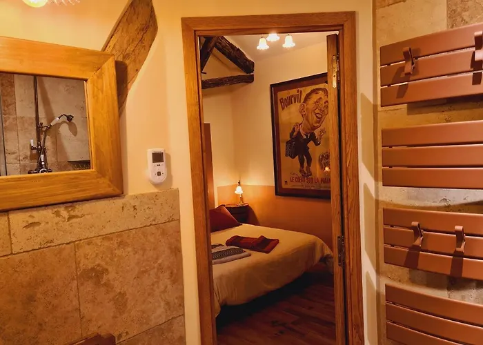 Ferme De Tayac - Charme Avec Pool بيت ضيافة 4*